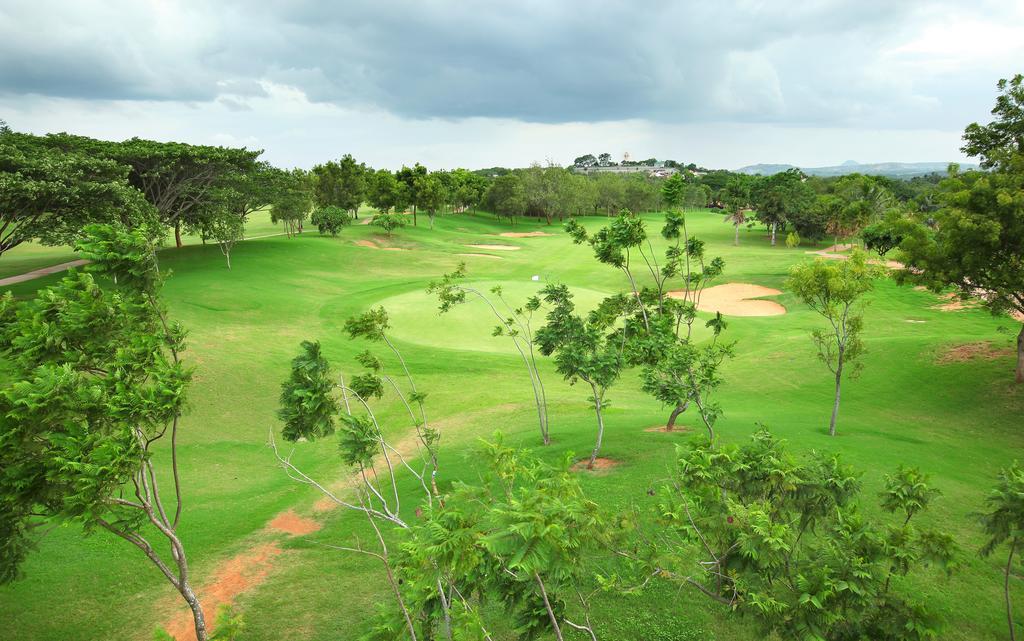 Eagleton - The Golf Resort Bidadi Εξωτερικό φωτογραφία