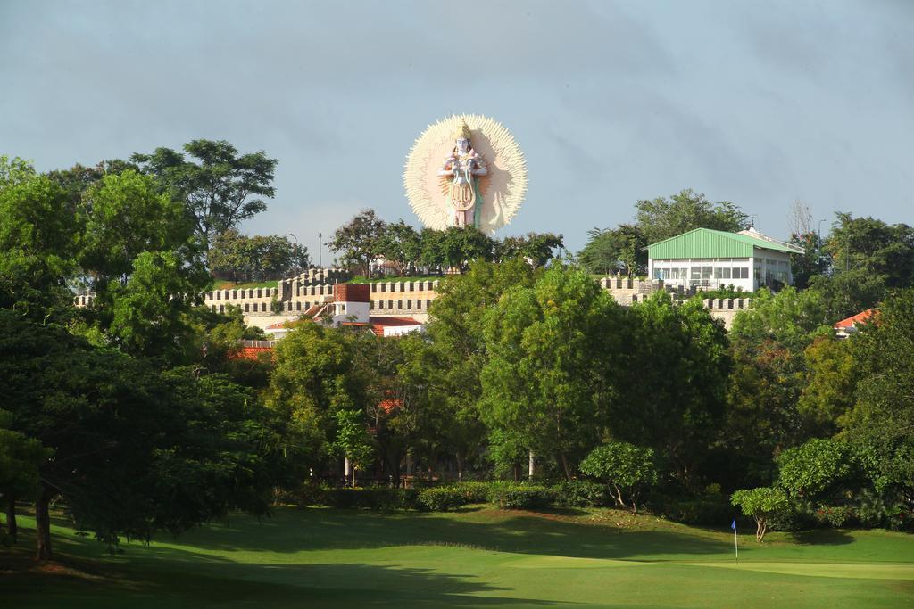 Eagleton - The Golf Resort Bidadi Εξωτερικό φωτογραφία