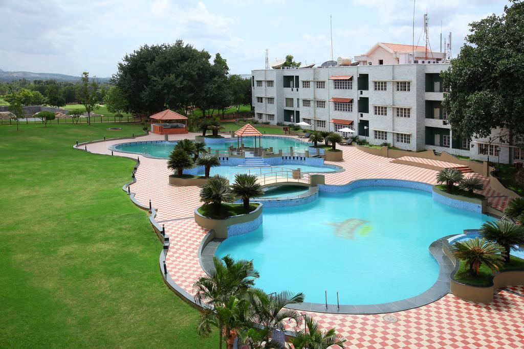 Eagleton - The Golf Resort Bidadi Εξωτερικό φωτογραφία