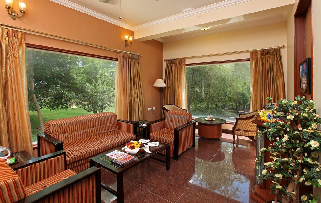 Eagleton - The Golf Resort Bidadi Δωμάτιο φωτογραφία